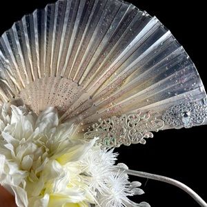 [ETSY HANDMADE] SNOW GEISHA FAIRY HEADPIECE